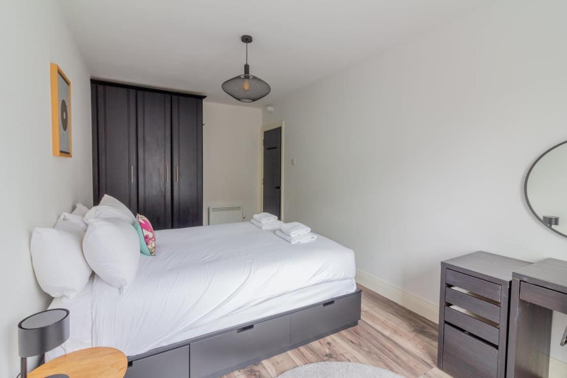 Ferienwohnung Guestready - Mystic Interiors Near The City Centre Dublin Exterior foto